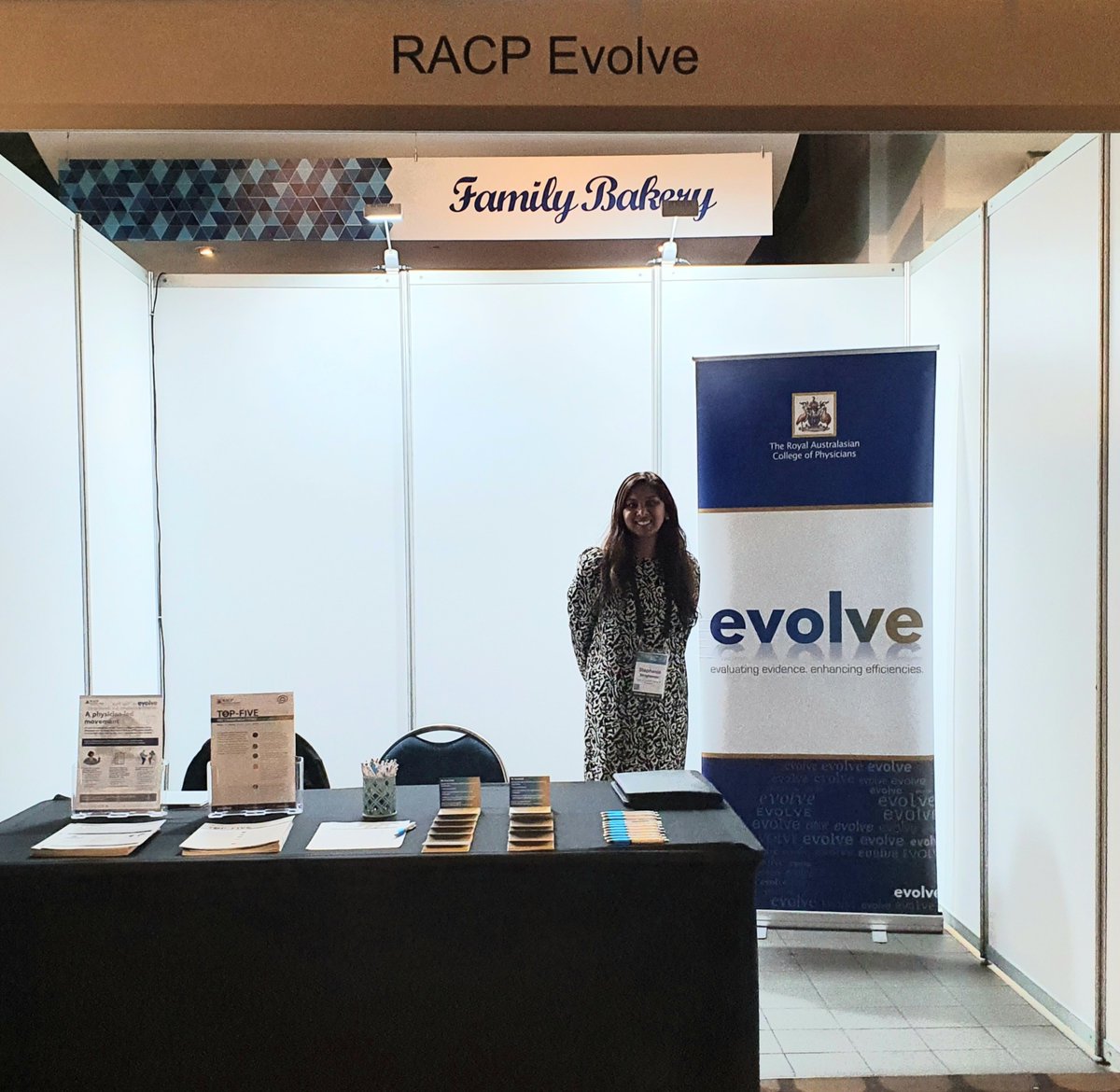 TheRACP's tweet photo. ‘Do not give multiple daily doses of aminoglycoside antibiotics to patients with normal and stable kidney function. The risk of toxicity is less with a single dose’, is @ANZSN recommendation one of #RACPEvolve Top 5 Recommendations. Learn more about it at the #ANZSNASM. https://t.co/UhW3qLz2yN
