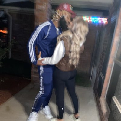 blountjocelyn23's tweet photo. #NewProfilePic https://t.co/uFkd9nmQai