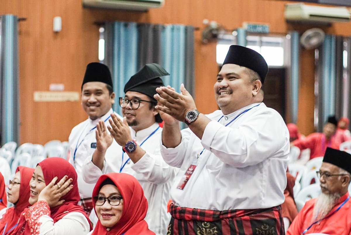 ShahrilComms's tweet photo. Alhamdulillah segalanya berjalan dengan lancar.

‘Kestabilan dan Kemakmuran’ akan menjadi tema yang dibawa oleh UMNO Kuala Langat untuk memastikan kemenangan Barisan Nasional di Kuala Langat. https://t.co/4gGynVdTbp