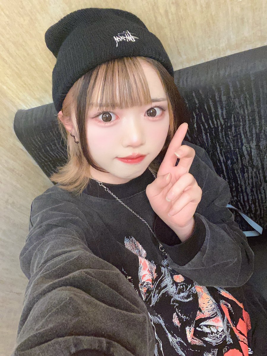_rukapy0n_'s tweet photo. 眠すぎる！、！、！！！、、、みんなそうですか？何もやる気が起きなくて困る😵😵😵

これはラーメンを食べに行った時の写真🍜 https://t.co/huU3TcJmEL