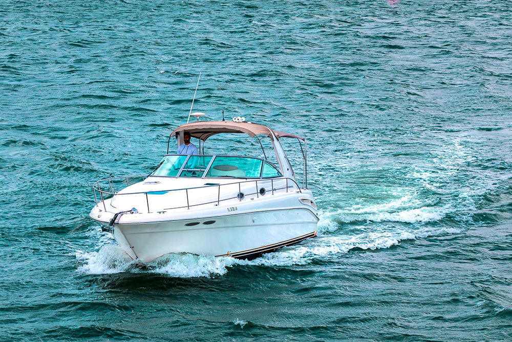PartyMiamiBoat's tweet photo. Book your yacht now and try our daytime or sunset charters!
34 ft Sea Ray
Call us now: 786-563-5527 
Daytime &amp; Sunset charters
Private boat &amp; yacht rentals!
@PartyMiamiBoat 
#miamiyacht #miamibeach #miamiboatlife #miamiboatrental #miamiboating #miamiyachts #yachtlife #summer https://t.co/gUPqjAflsn