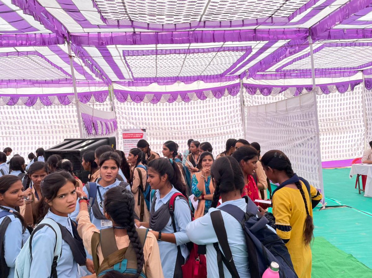 ManzilProject's tweet photo. Job Fairs organised by #ProjectManzil and @rajeduofficial in the districts of Udaipur and Tonk. As many as 15 employers interacted with over 100 students and youths on career prospects.
@smilefoundation @RajCMO @UdaipurDm @DCDMTonk https://t.co/MxXtNb5suj