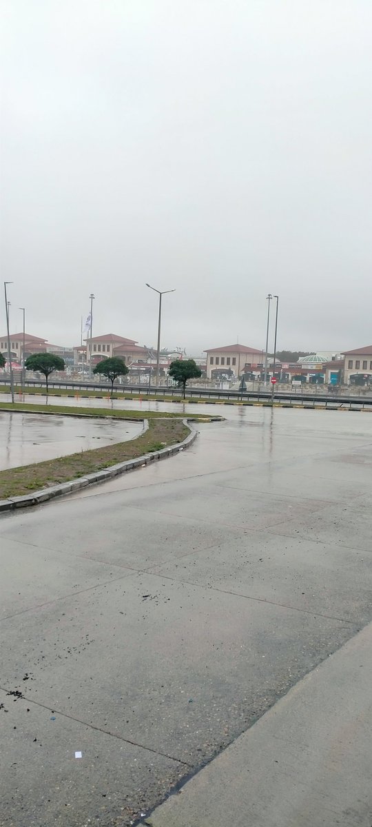 Soğuk ve yağmurlu Bolu sabahından herkese günaydın