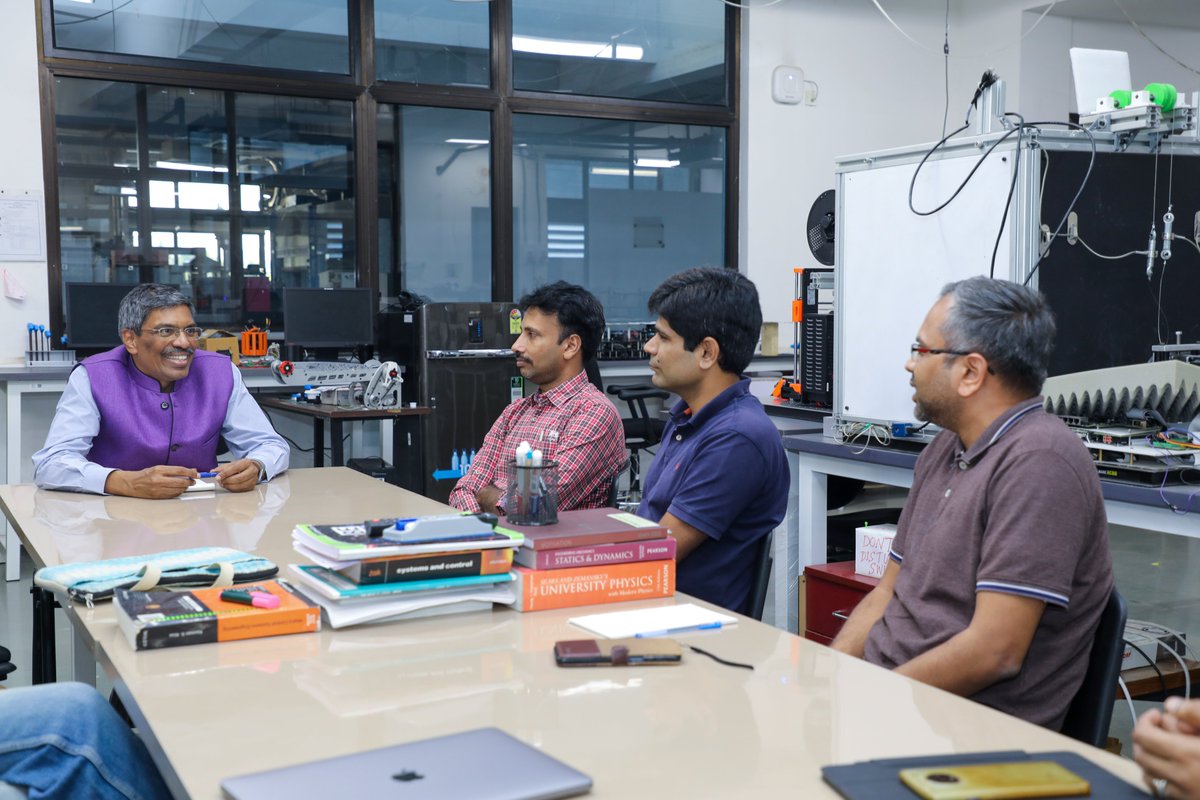Director, IIT Gandhinagar tweet media
