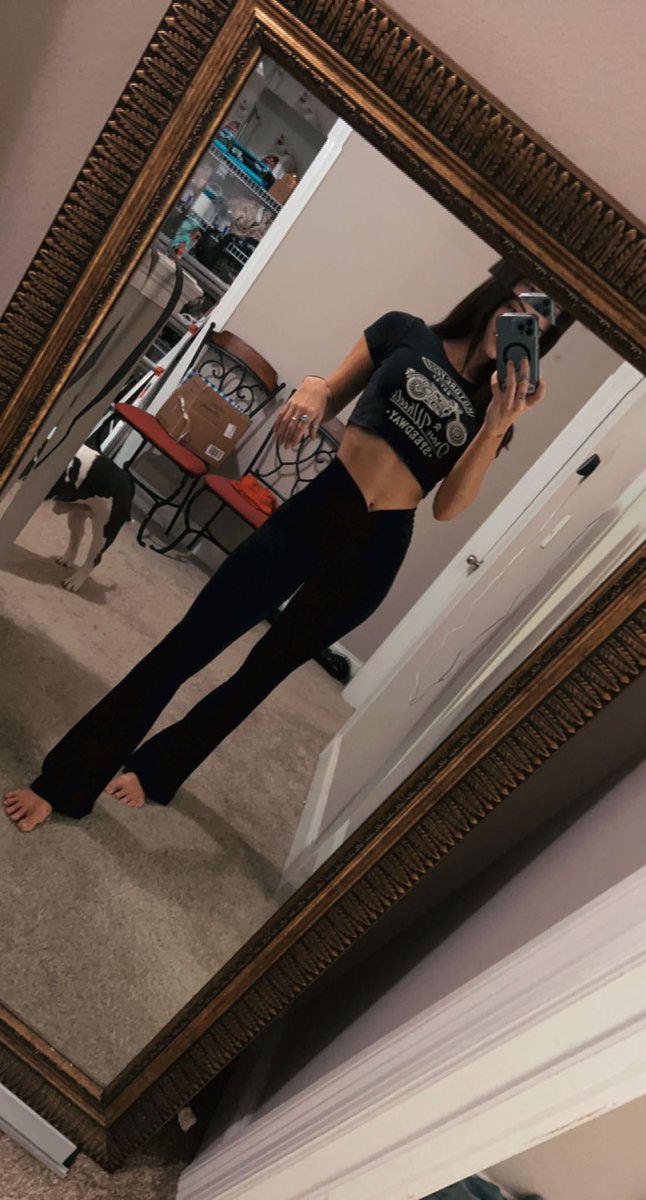 Beauties Daily 17.6k on Twitter: "RT @HarleeHassell: daddy long leg"