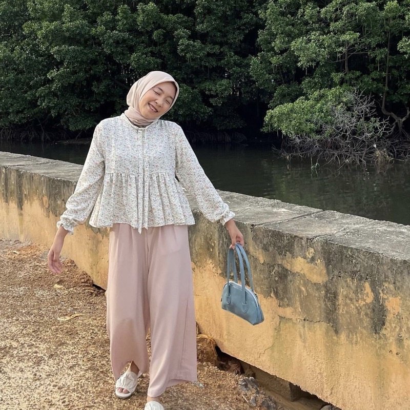 nacoffeno's tweet photo. ୧°˖ blouse cantiknya nihh 🌷💗

⭐ rate 4.9 | 🔗 https://t.co/jrLZWrnj2R

Tags° Haein  |  Selena  |  #JISOO |  #HAESOO  |  Eric  |  Senin  |  #AMAs |  #ANTIFRAGILE  |  #BLACKPINKWorldTour2022 https://t.co/kbFjnbLWAw