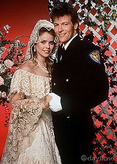 rhda8386's tweet photo. Notice #GH shows us which weddings matter. Bobbie and Jake got married before #DNA35, but Duke and Anna caught the garter and bouquet at FnF's wedding. Tony and Lucy / Tom and Simone marry before Sean and Tiffany, but Sean catches the garter at DnA wedding #DukeLives https://t.co/lASxCbcIvV