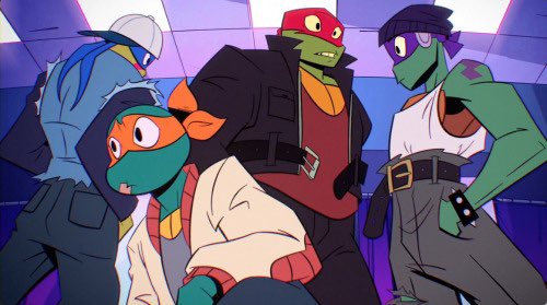 WalriderHost's tweet photo. one of my favourite things ever is when the teenage mutant ninja turtles wear clothes to disguise themselves as humans https://t.co/IRs0qzCKBG