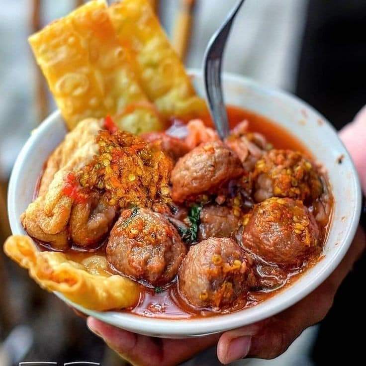 Rubbyidn's tweet photo. Siapa sih yg gak suka bakso 🤤 https://t.co/Kl9Tm1ihPa
