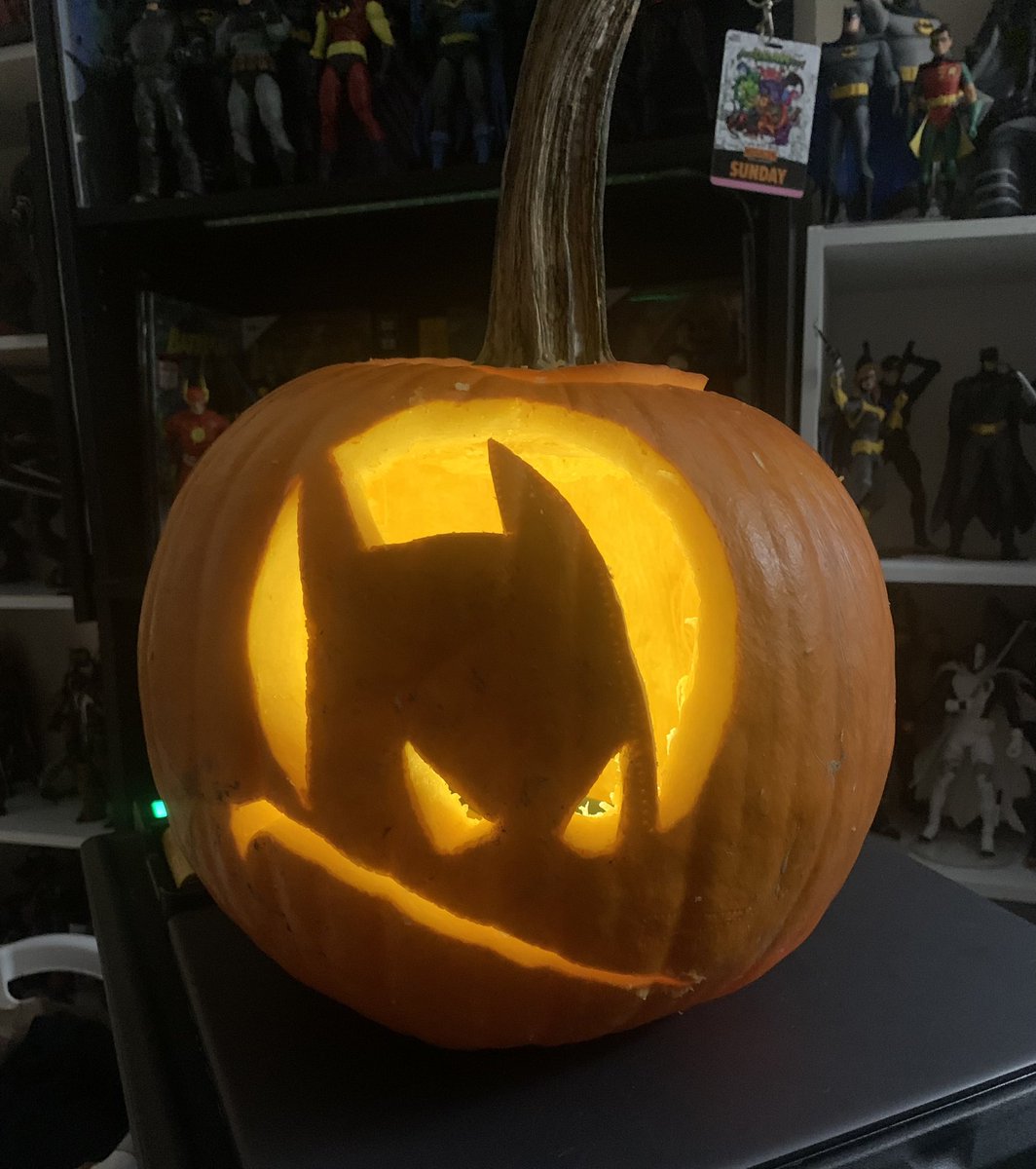 Just finished carving our pumpkin and had to stay on brand! #BTAS #Batman #TheLongHalloween