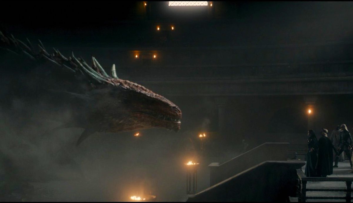 westerosesp's tweet photo. A sus pies, Rhaenys. #HouseOfTheDragon https://t.co/rTToBZFLC7