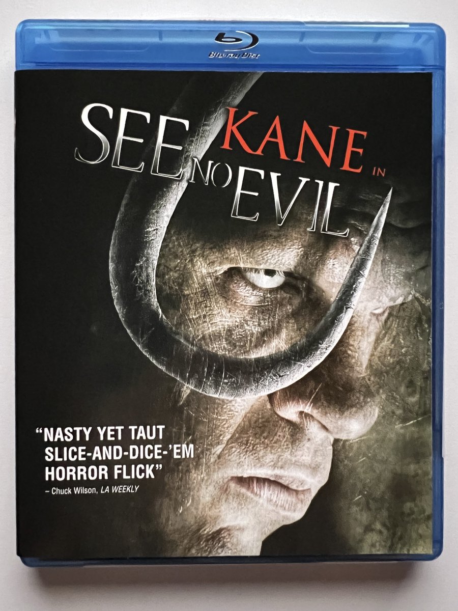 ShawnE_Boy's tweet photo. Film #1336: “See No Evil” (2006). This movie has its cool slasher elements: some creative kills/gore, a shower scene in the first 20 minutes. I can’t quite give it a pass but it’s nothing a sequel can’t fix…
👎🎃 #31DaysOfHorror #Horror #Bluraycollection https://t.co/KiJI6JqdnP