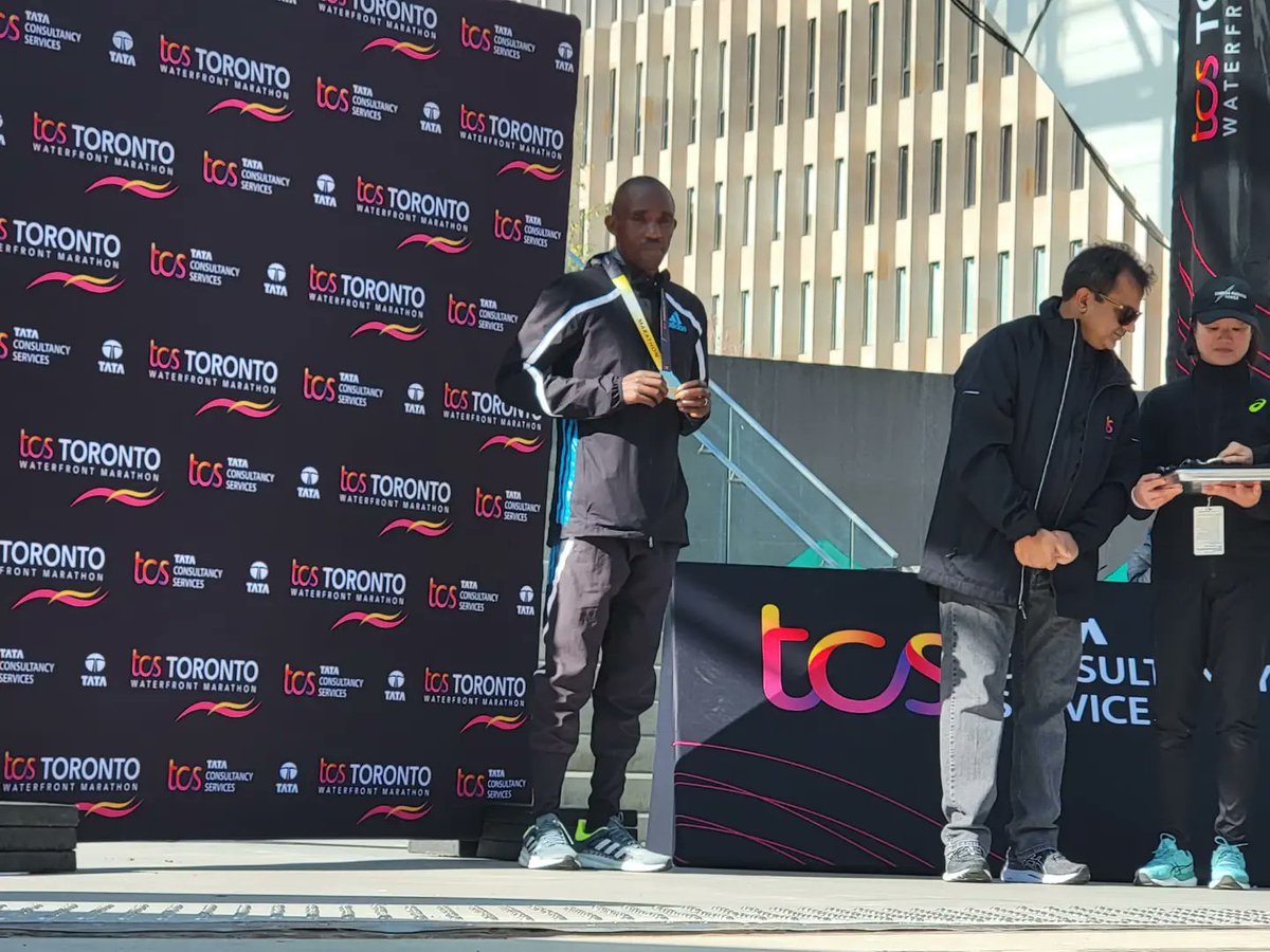 KaKipchirchir's tweet photo. May I take this opportunity to thank God for the grace, good health and the strength that He gave me today to race well!, my family π home, my training mate's, my pastor, volare, sports, TCS waterfront marathon
.
#run #running #marathon #tcswaterfrontmarathon #adidasrunning https://t.co/r2YveT8xQA