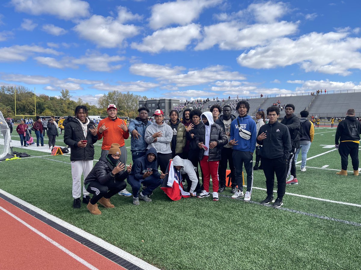 CoachShanefelt's tweet photo. 🚨College game Day visit🚨

Flyght Academy Terry Garrett  OL @TerryGarrettJr1 visiting @CentralState87 football  l last week at their homecoming game! https://t.co/j8dudqXiQV