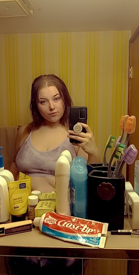 wretcheddvnt666's tweet photo. Dying my hair and wanting to ball bust some of you losers.
#findom #mistress #goddess #paypig #cbt #BallAbuse #ballbustingtorture #ballbustingtwitter #ballbust #humanATM #drain #rinse #ballbusteism #ballKicking #ballpunching #neuteredmen #DIYvesectomy https://t.co/IxjrhxfoGp