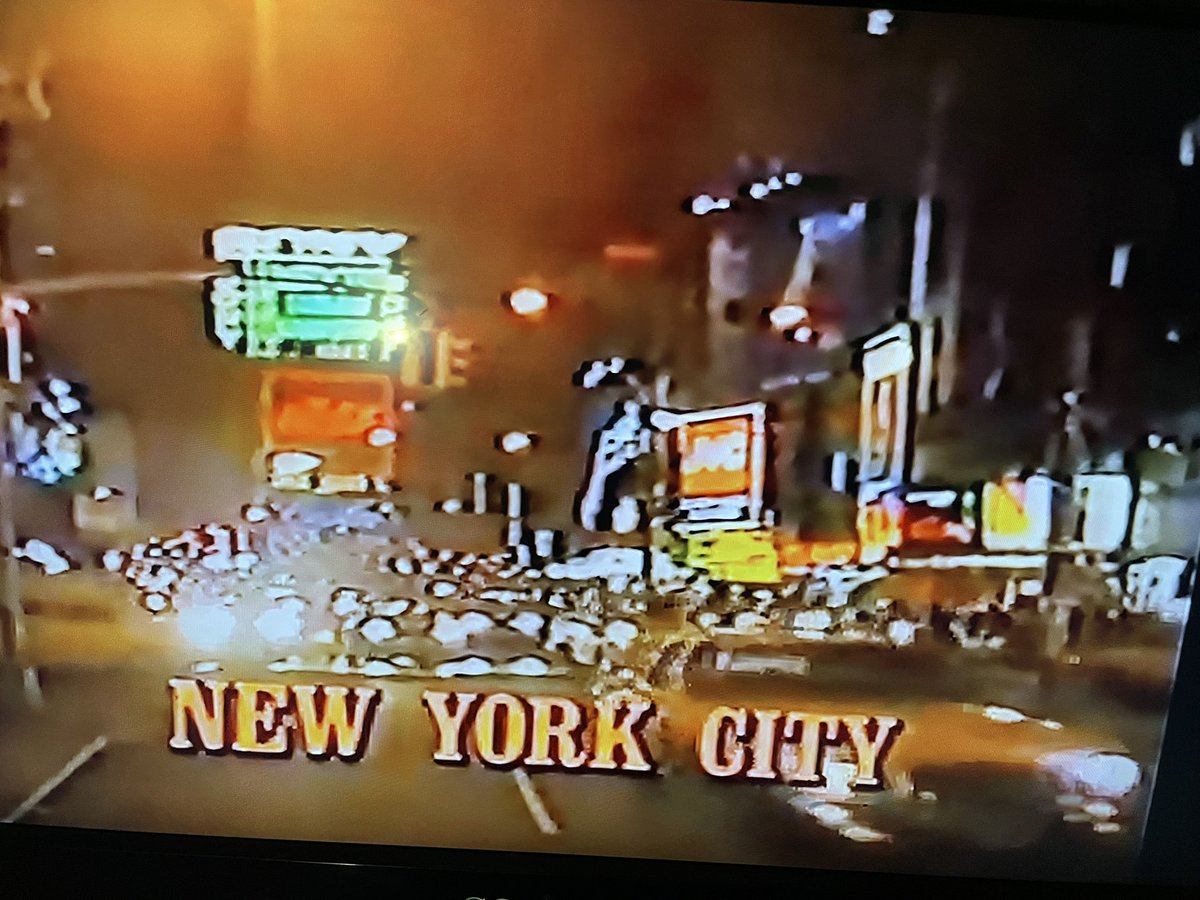 KathCLeSage's tweet photo. NEW YORK CITY 🌃 #DnA35 #DnA4ever #DukeLives #GH https://t.co/9r4ShxX4wX