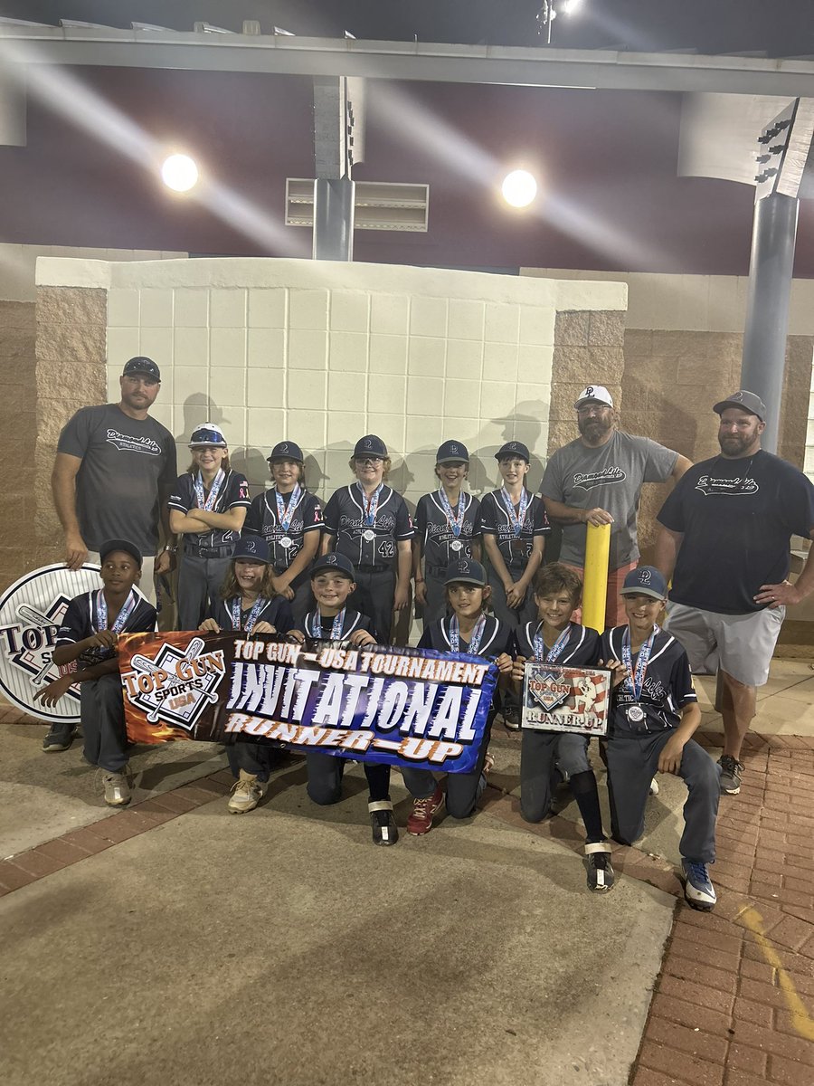 A_Slugger_Zinn's tweet photo. We fought hard this weekend at TopGun  .  5 games in 2 days and lost the championship by 1, 13-12!  #topgunbaseball #10u #teamwork #baseball https://t.co/GQHkcGXrrj