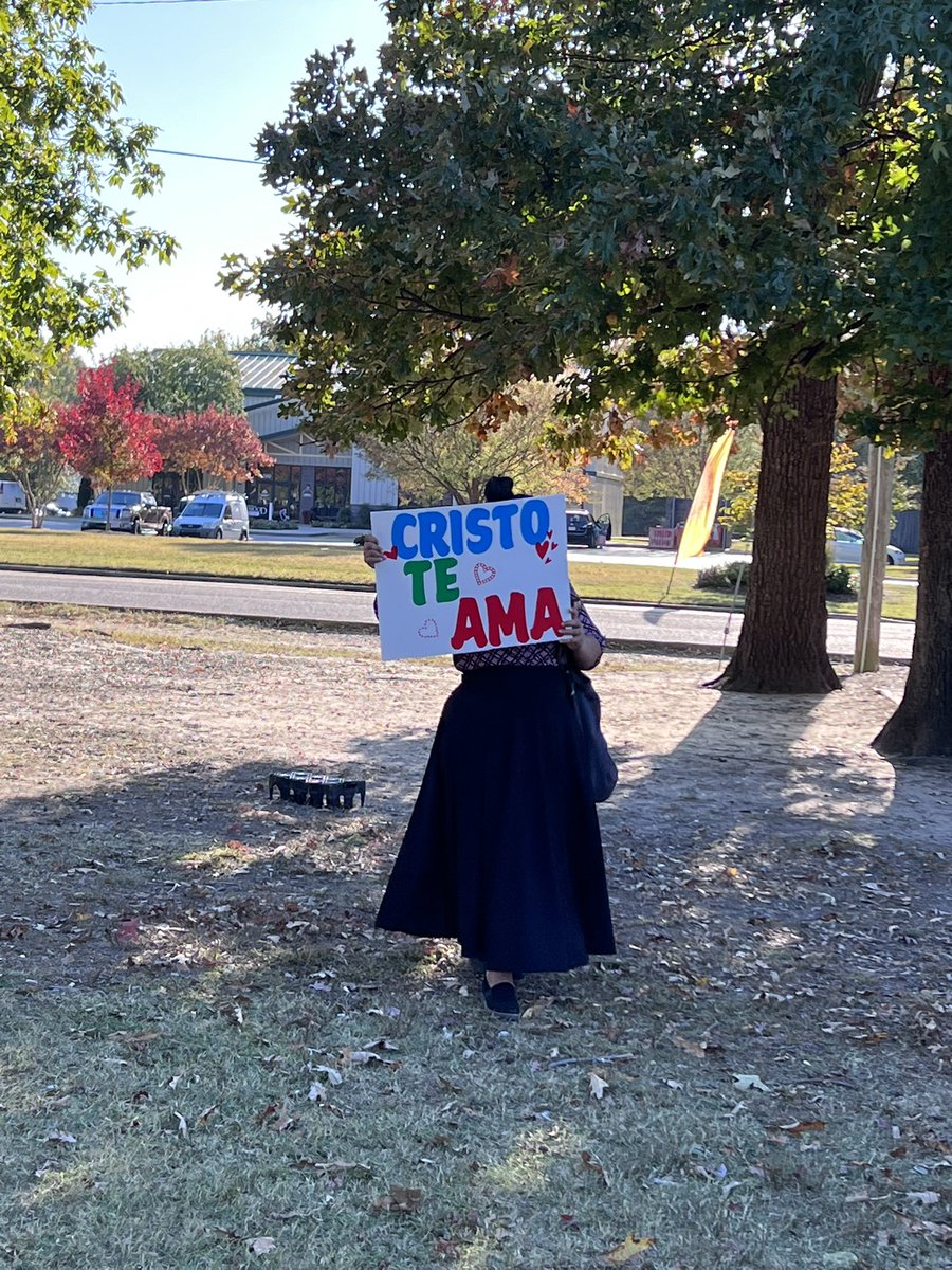 No olvidemos, qué hay Dios que todo lo puede, que todo lo supera, que todo lo manifiesta, amado ¡EXISTE UN DIOS! Que liberta, que NOS LLENA, ALABADO SEAS DIOS REY DE REYES ❤️‍🔥