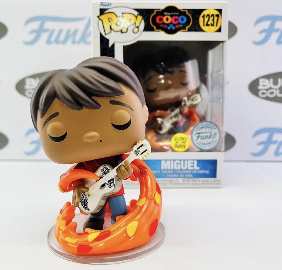Funko POP! Trackers on Twitter: "Sneak Peek at Coco Glow Miguel Pop! # ...