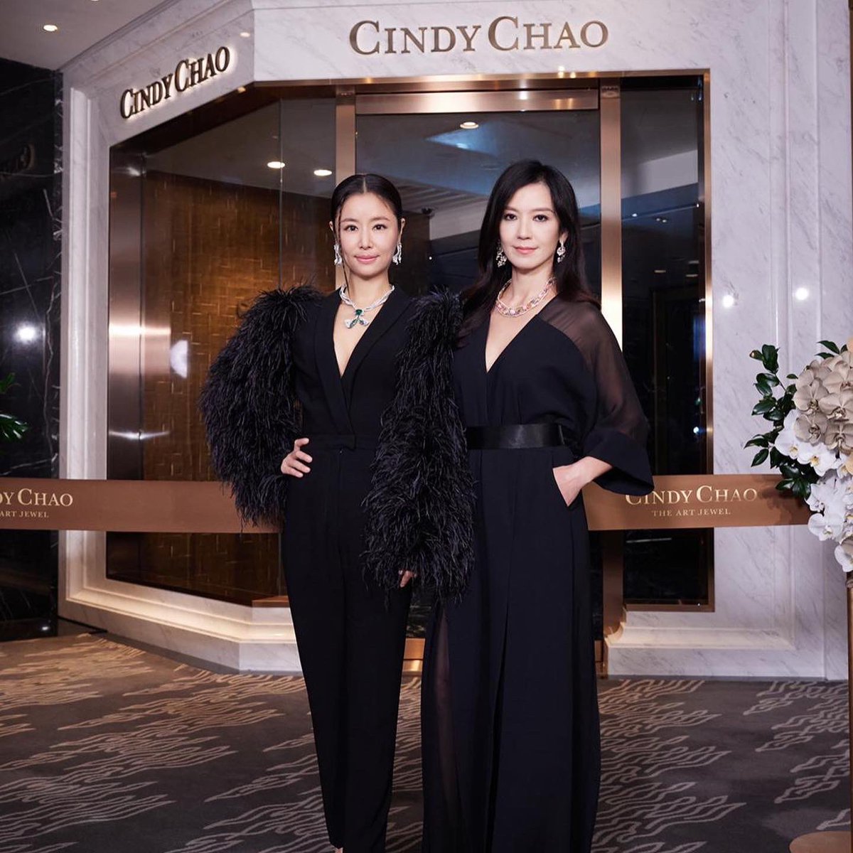 kellyhlin's tweet photo. The most beautiful art #cindychaotheartjewel https://t.co/A6oOZDI0ck