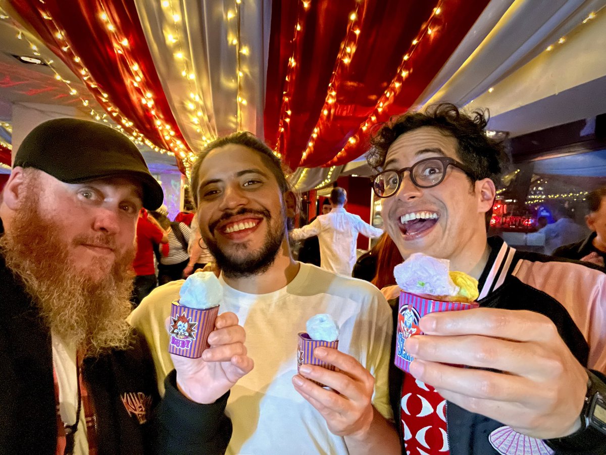 ldzambrano's tweet photo. Klowns around the world,meet @Danzambranol .He leads #SoundandMusicDesign @TeravisionGames &amp; worked with @johnmassari &amp; the #audioteam to make @klownsthegame sound AMAZING!He's a big reason why you're going to need a new pair of pants.OH and we have the same mom &amp; dad! #KlownFam https://t.co/Q322RK2Bky