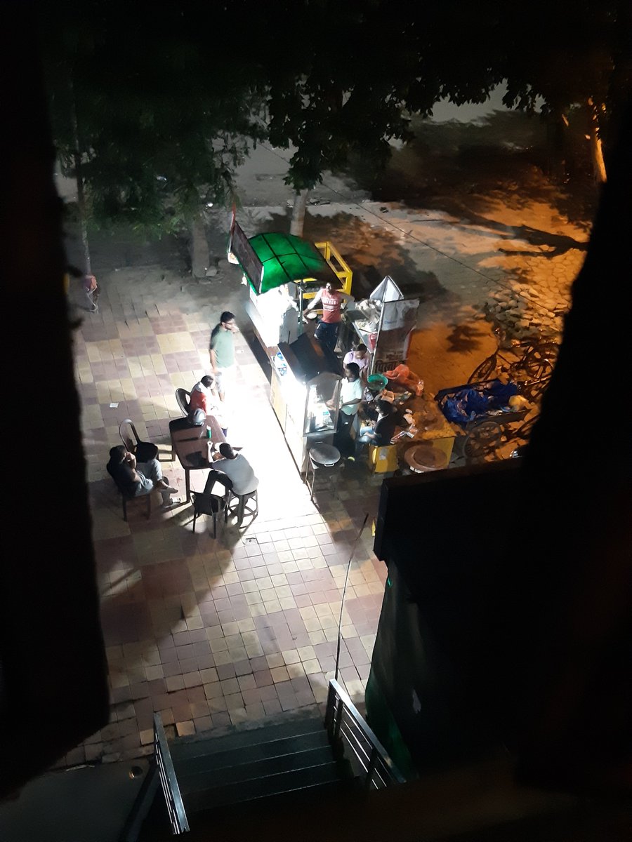 thiya369's tweet photo. @gdagzb @UPGovt @dm_ghaziabad @myogiadityanath @CMOfficeUP SR Bakery corner encroachment is expanding,which is a threat and unsafe for the residents of Sunrise greens Indirapuram. Setback area is for safe living .Pls stop this encroachment and save residents. Trust an unbiased action from CM Yogi Ji's admin. https://t.co/1j889Mrd0A