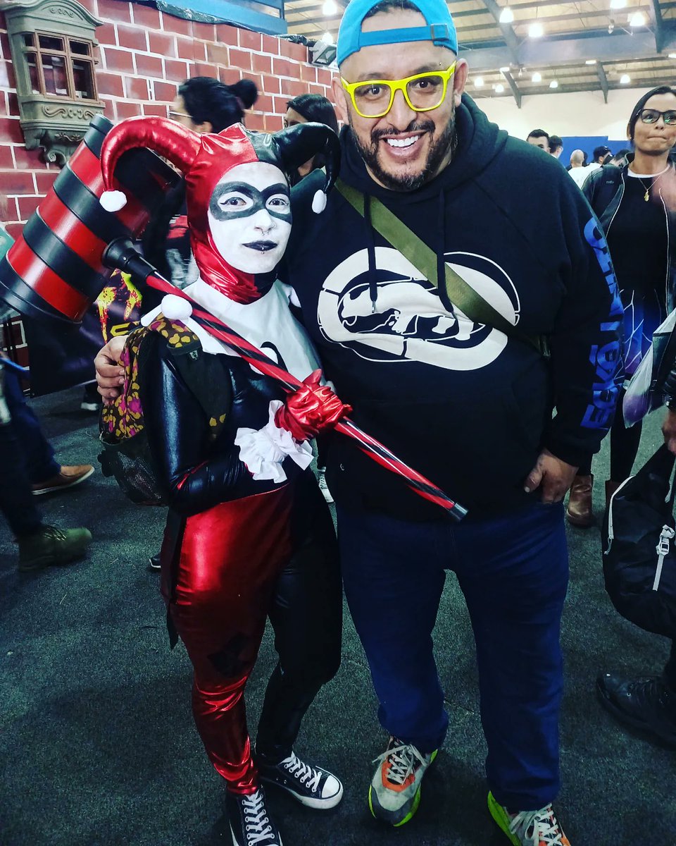 ahripunk's tweet photo. Con los mejores ❤️
@zona_zc
@BARTCOMEDY_
@PuraComediaPapa
.
.
.
.
.
.
.
#HarleyQuinn #HarleyQuinnCosplay #ClasicHarleyQuinn #CADO #EnElSOFA #SOFA #UniversoSOFA @universoSOFA https://t.co/ivYp5qFsjK