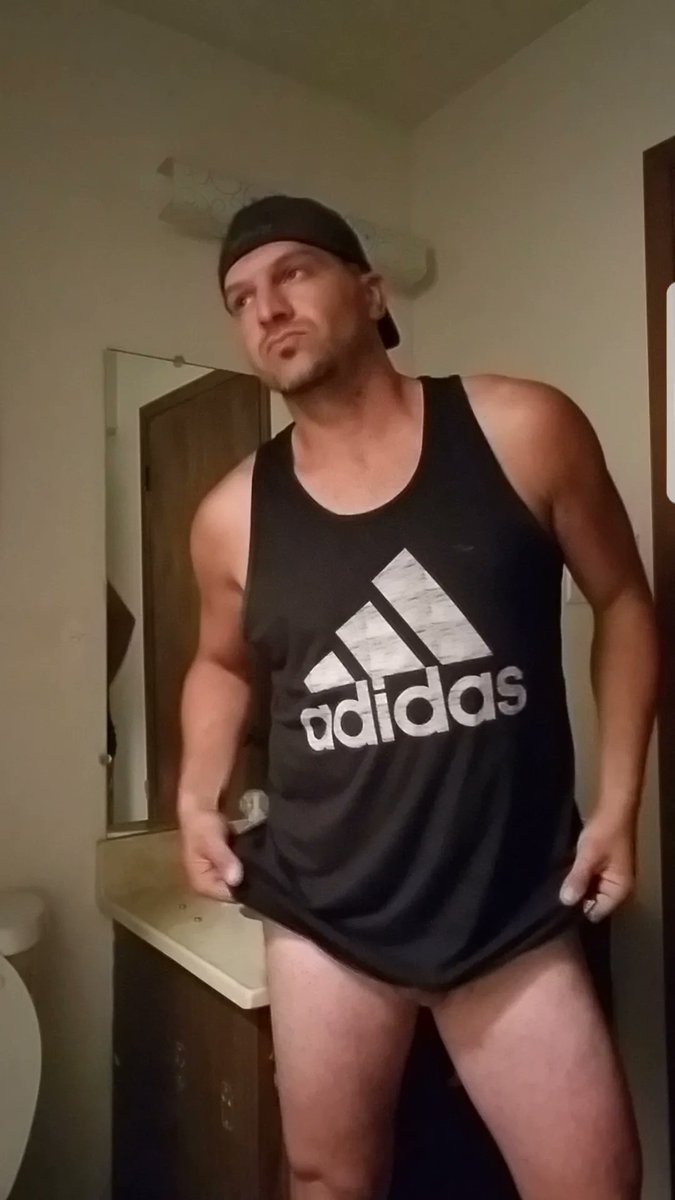 DustinP17818666's tweet photo. https://t.co/DhhtABUCBj