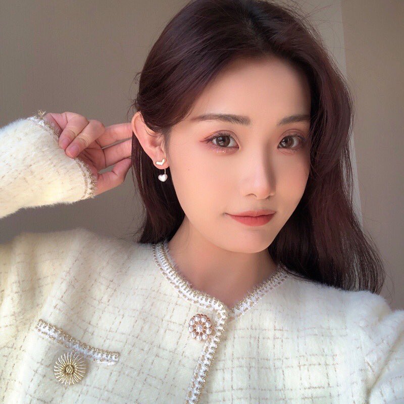 Alice_Abear's tweet photo. : heart earrings🤍✨
❥ มีแต่แบบเจาะน้า
♡ Price 49.-
♡ ซื้อ3ชิ้นขึ้นไปส่งฟรี(คละได้ทั้งร้าน)
#aliceabear_earrings
#aliceabear_earhook

#เครื่องประดับ #กำไล #ต่างหูหนีบ #สร้อยข้อมือ #สร้อยคอ #แฟชั่น #ต่างหูมุก #ต่างหูดอกไม้ #ต่างหูผีเสื้อ #ต่างหูผลไม้ #ต่างหูโบว์ #ต่างหูหัวใจ https://t.co/TCGjKRCwFH
