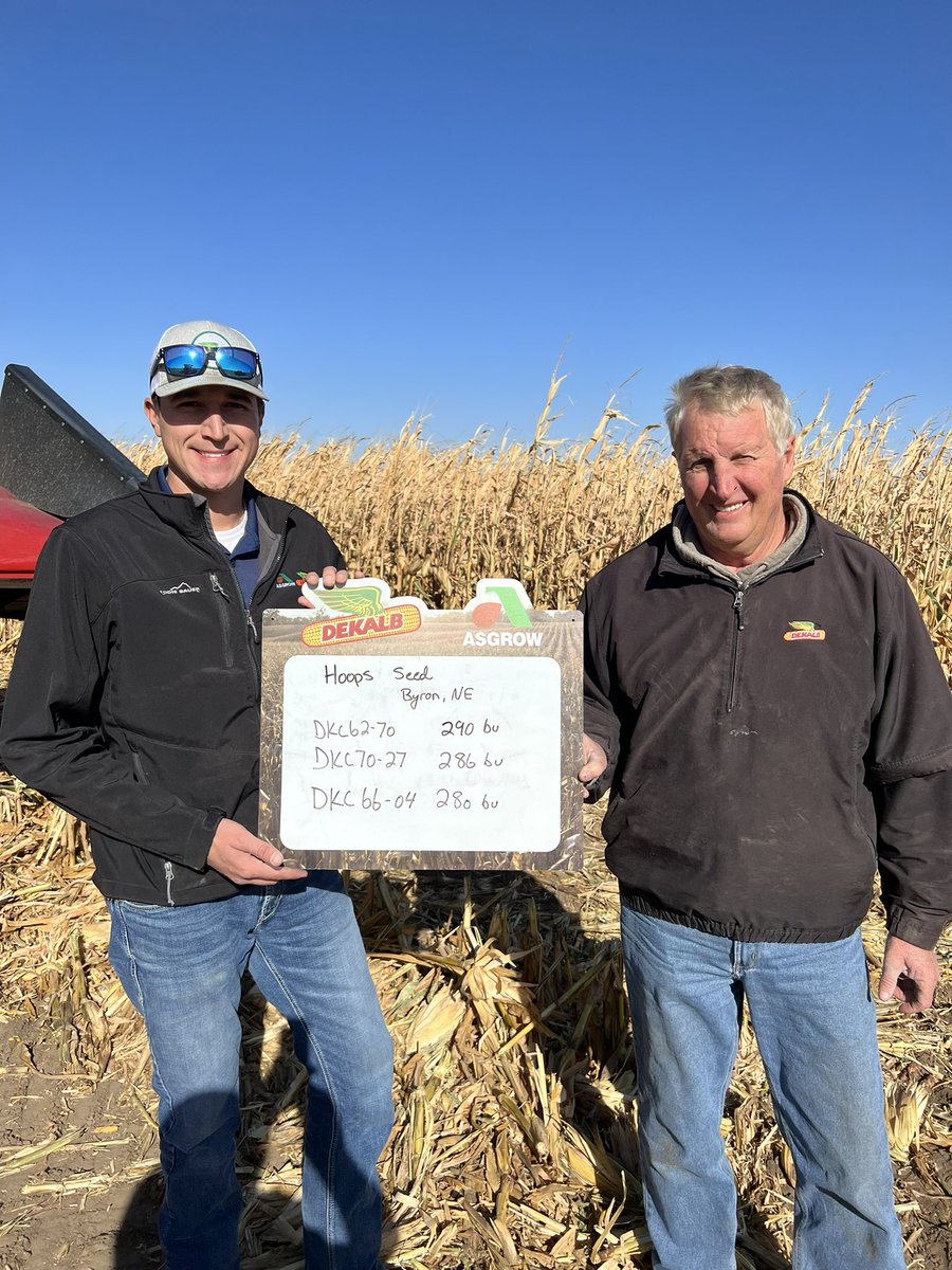DKAS_Nebraska's tweet photo. Another day another plot. Thank you to Hoops Seed in Byron, NE for showcasing our powerful DEKALB lineup. Powerful performance = more money in your pocket. #bayerup #Bayer4NE #WinningHasRoots https://t.co/a2kfGoUlcU