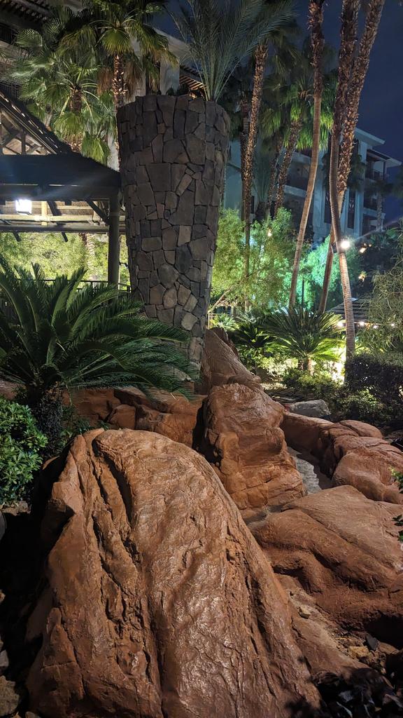 ComedianJamake's tweet photo. Loving this #Pixel7Pro camera @madebygoogle!! #Madebygoogle #photography #phonography #andrography #photos #vegas https://t.co/Mn2JDKnmuf