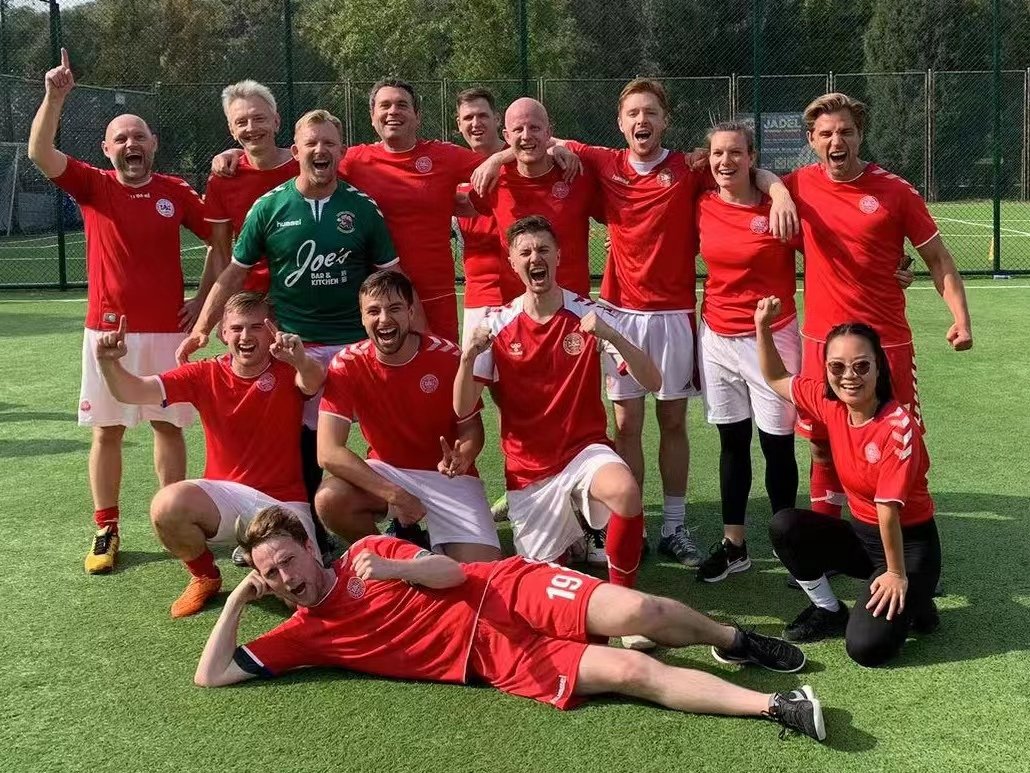 DKinChina's tweet photo. @NorwayinChina @swedeninchina Thanks for a great afternoon and great matches! 🇩🇰🇧🇻🇫🇮🇸🇪🇬🇱 Looking forward to repeating the outcome in Qatar 🥳 https://t.co/9tvC2Jg53v