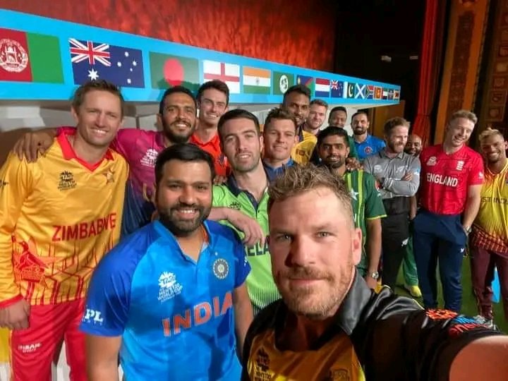 NikhilOza10's tweet photo. #T20WorldCup2022 selfie time
#selfie #IndianCricketTeam #australia #southafrica #England #zimbabe #Pakistan #SriLanka #Bangladesh #westindies #newzealand #afghanistancricket #netherlandcricket https://t.co/kOx7z1naWH