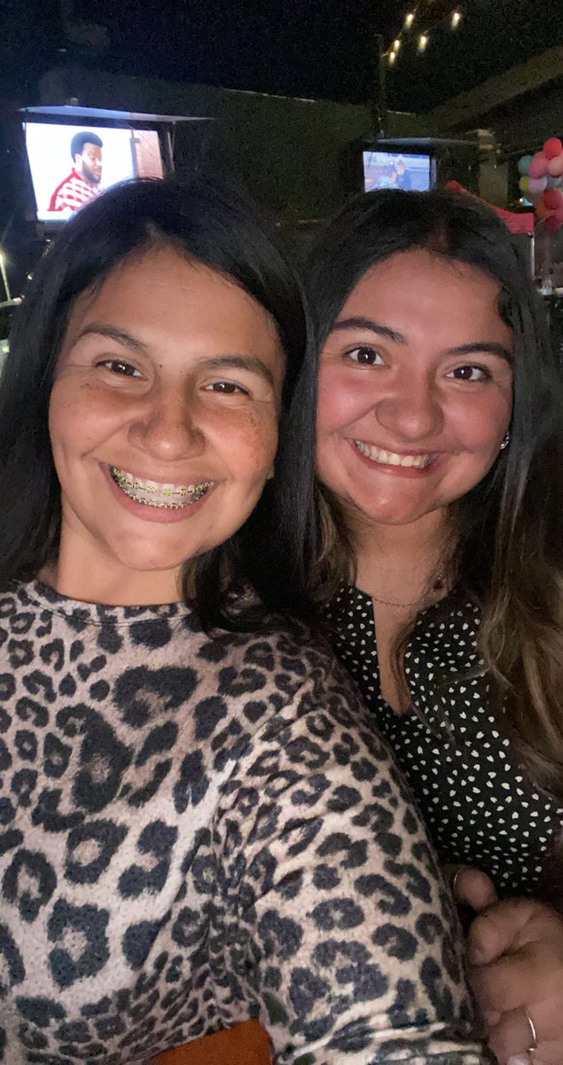 tanyaroo15's tweet photo. A much needed FUN weekend in Lubbock for @JAB_Fest to see @KaitlinButts &amp; @joshabbottband! Year #3 of JAB! Now back at home for some homework, studying and 4 exams! https://t.co/umV4Z3JYSA