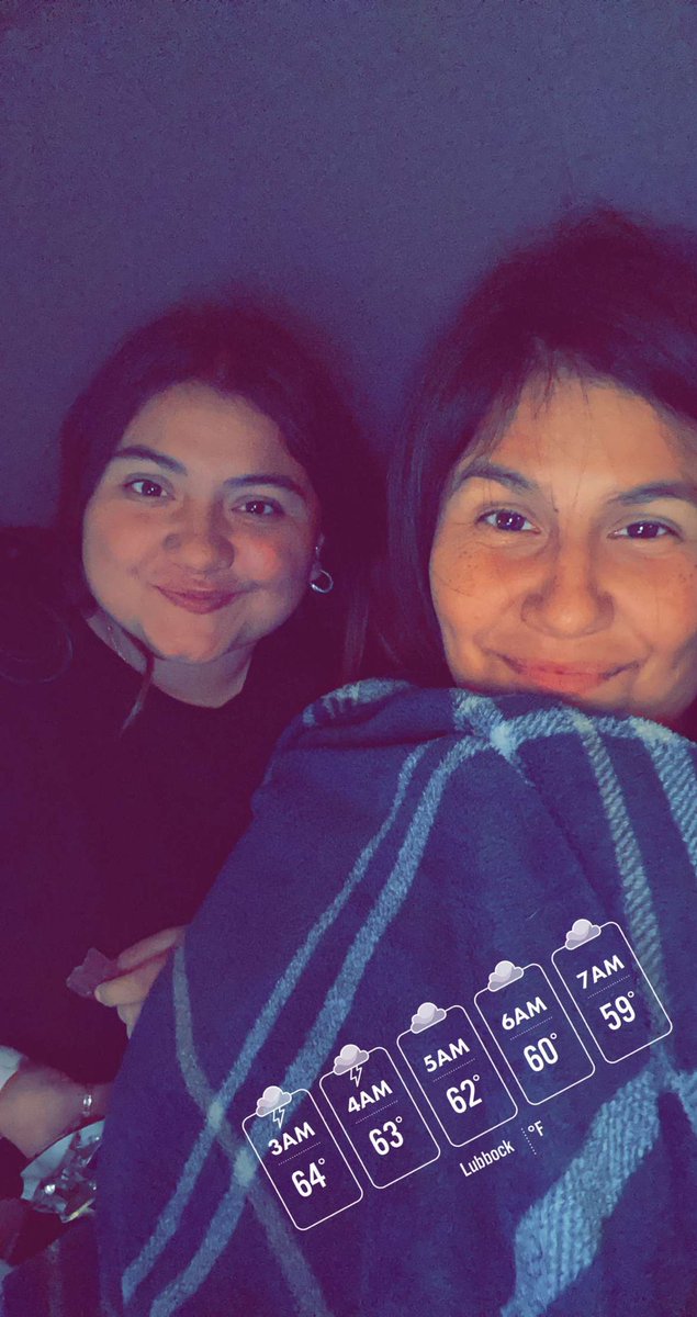 tanyaroo15's tweet photo. A much needed FUN weekend in Lubbock for @JAB_Fest to see @KaitlinButts &amp; @joshabbottband! Year #3 of JAB! Now back at home for some homework, studying and 4 exams! https://t.co/umV4Z3JYSA