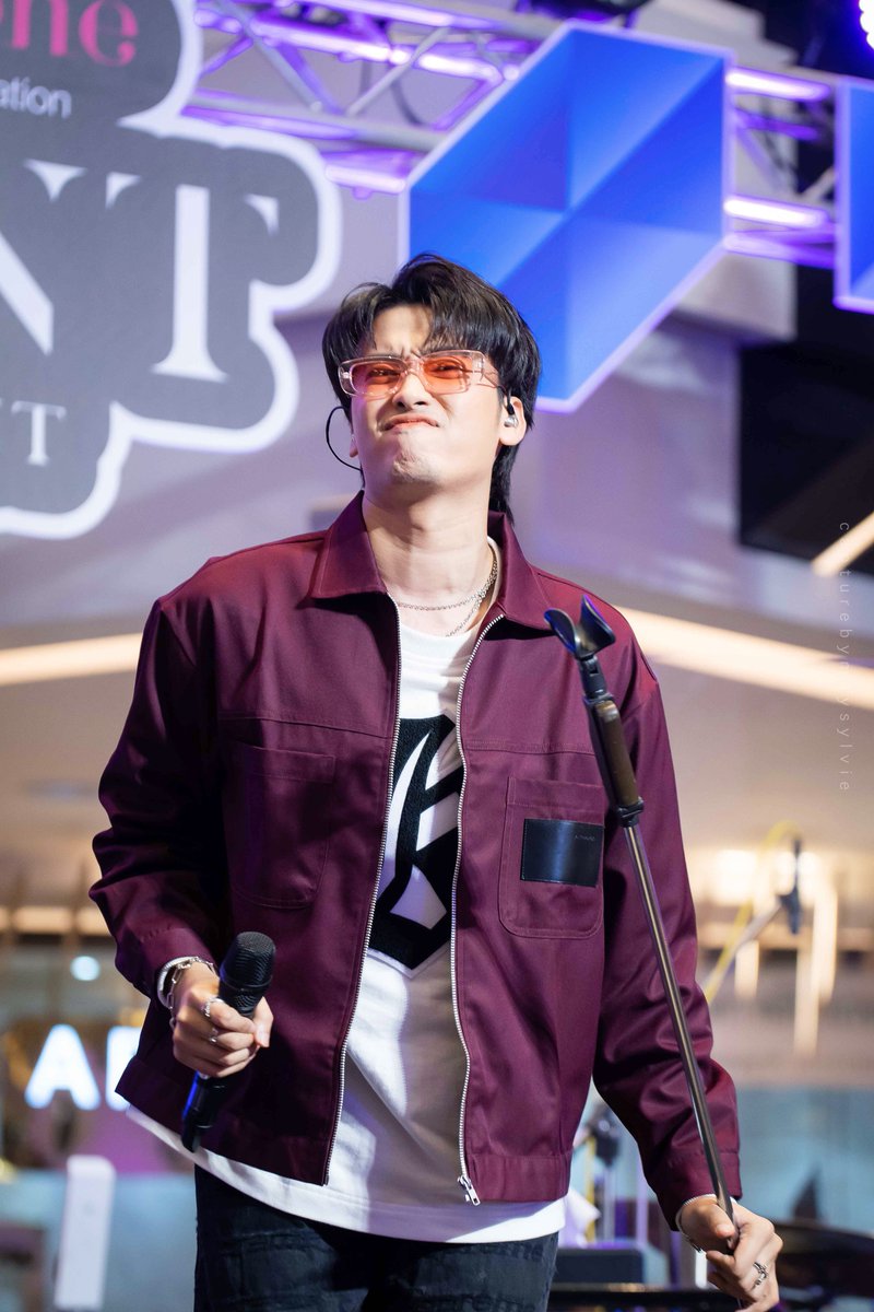 maysylvie's tweet photo. ชอบทาโนนกับงานอีเว้นท์ห้างจังเลย🫶🏻

16.10.2022 | Passion Rayong
#NONTxPASSIONERAYONG
#NONTTANONT #capturebymaysylvie https://t.co/To2o5nwNvQ