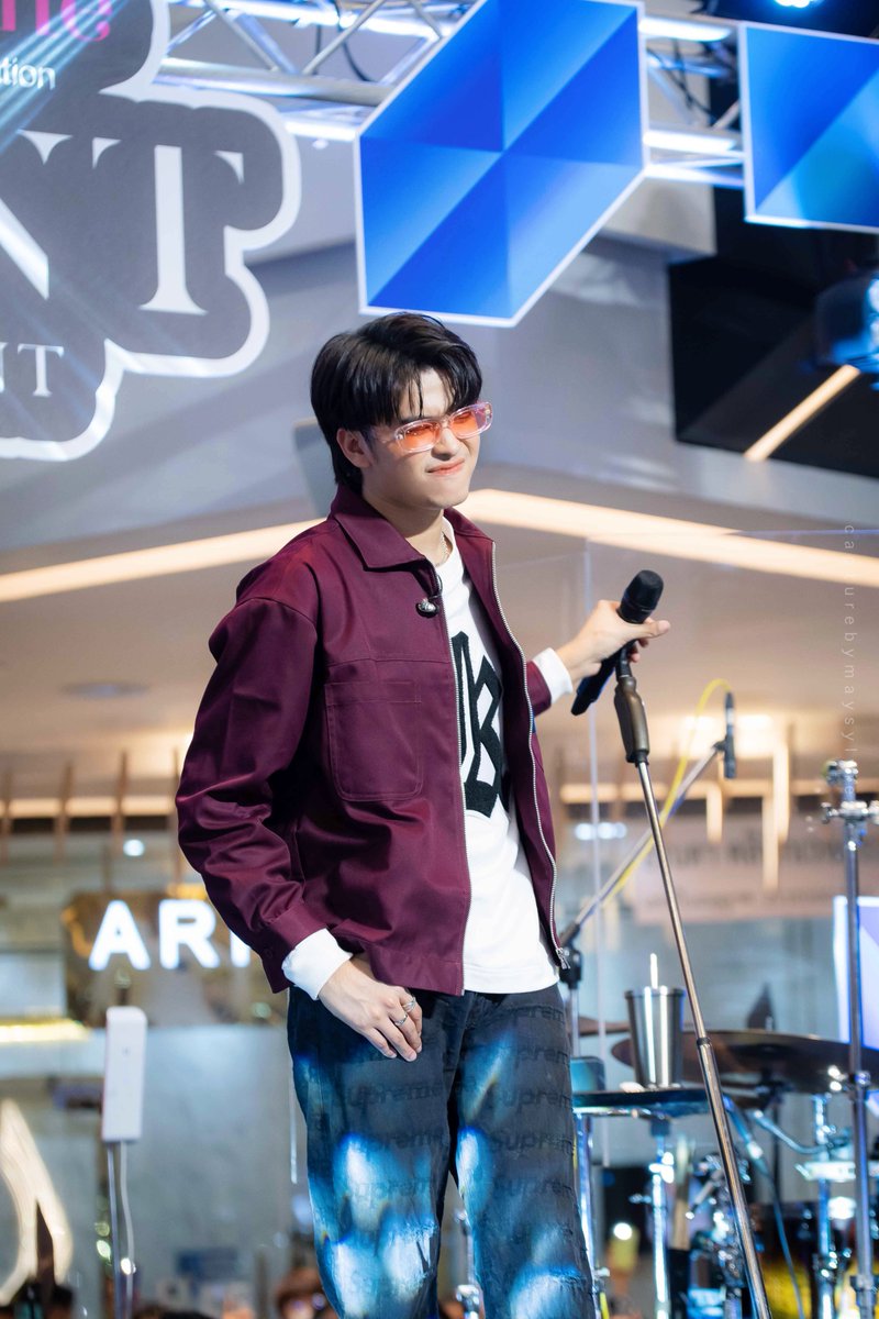 maysylvie's tweet photo. ชอบทาโนนกับงานอีเว้นท์ห้างจังเลย🫶🏻

16.10.2022 | Passion Rayong
#NONTxPASSIONERAYONG
#NONTTANONT #capturebymaysylvie https://t.co/To2o5nwNvQ