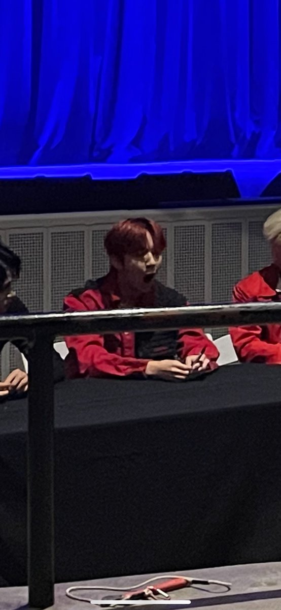 TW0_JAYS's tweet photo. @OmegaX_members you good, Yechan? https://t.co/a27k1i24OU