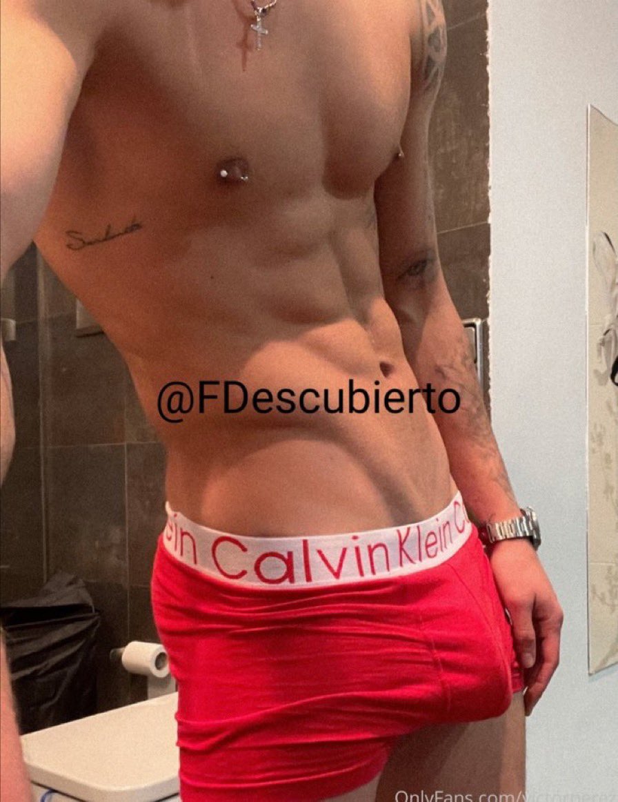 Male Celeb Undies on Twitter: "Victor Perez 🥵 #victorperez #sagging #underwear #bulge #