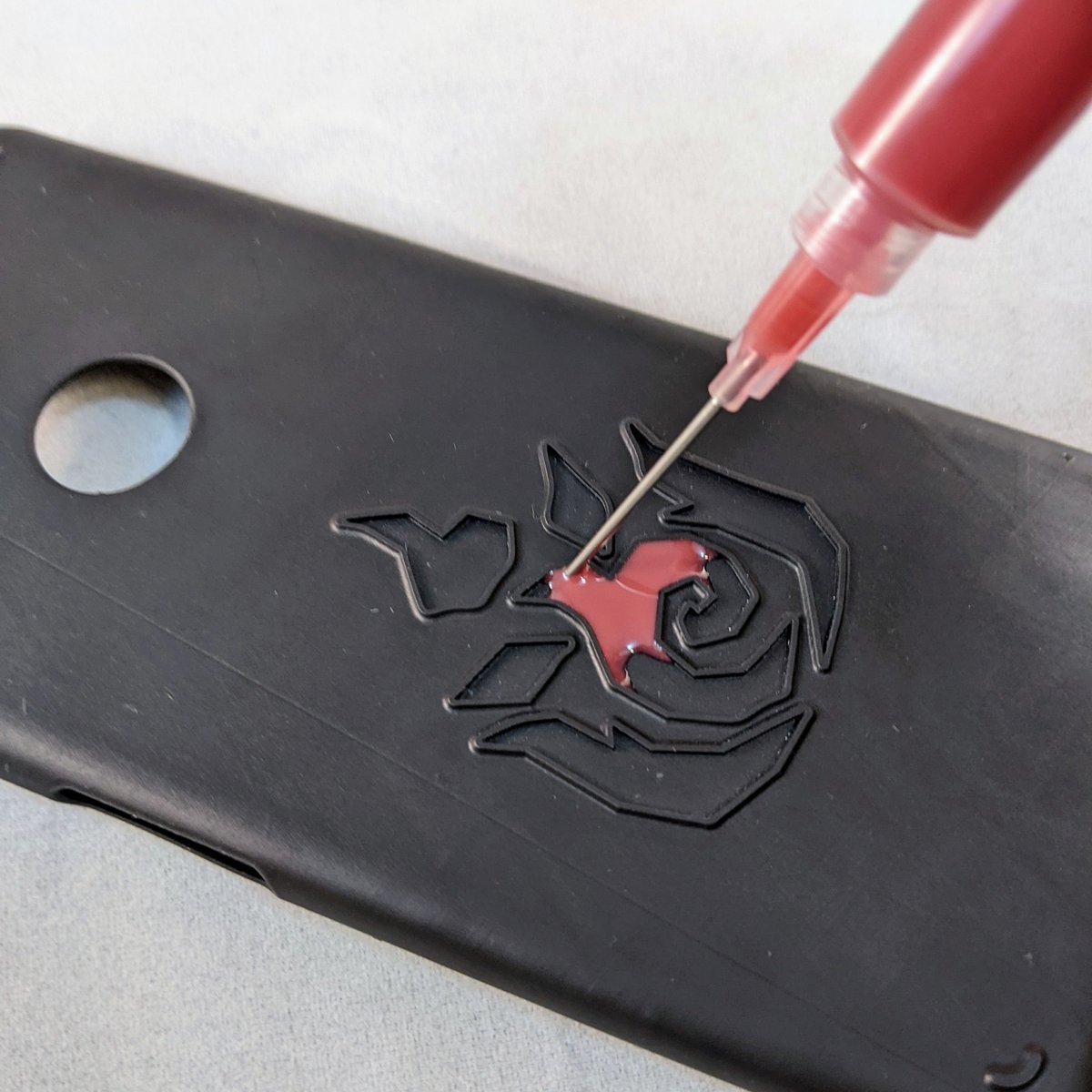 heavyturbulence's tweet photo. Tried making some Ayame-themed phone cases

あやめテーマのスマホケース作ってみた 😈

#あやめ夜行 #百鬼絵巻 #3Dprinting https://t.co/UShcVELERo