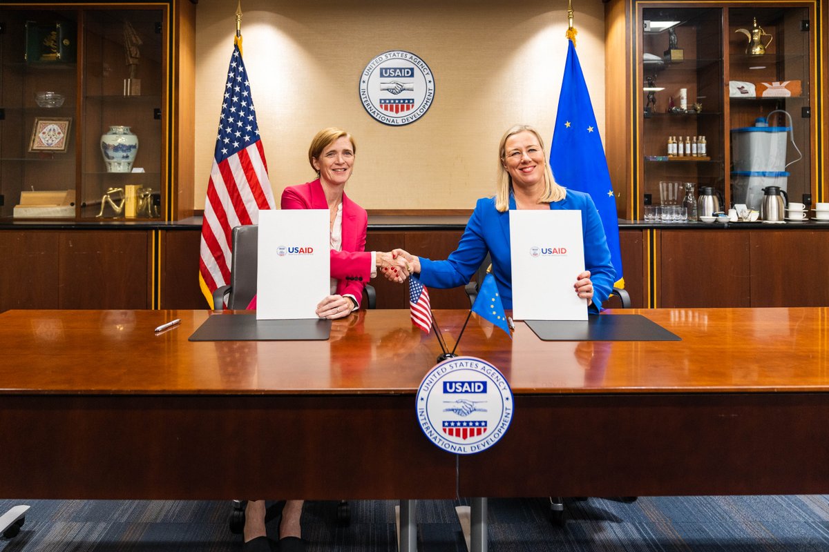 PowerAfricaUS's tweet photo. Delighted to announce: @USAID's @PowerUSAID signed a Power Africa MOU w/ @EU_Commission's @JuttaUrpilainen! We look forward to collaborating to increase #EnergyAccess, accelerate a just #EnergyTransition &amp; advance the sustainable development of sub-Saharan Africa's #EnergySector. https://t.co/GNknZC1MYw