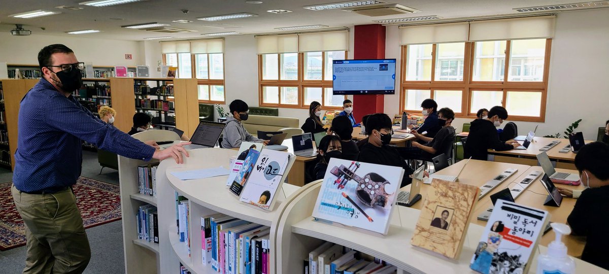 dale_rickardo's tweet photo. ✅Understanding TikTok
✅ Social Media and Social Action
✅ Updtanders and Allies
✅ Social Media & Cyber Bullying
Secondary school lessons w/ @Nearpod to kick off #DigCitWeek22 @ISBLearning
#DigitalCitizenship https://t.co/bJmIURR0JF