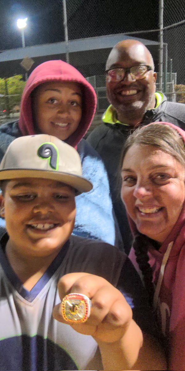 jnell_lane's tweet photo. 11hrs at the field, 5-0 on the weekend = Champions! #OKPrime #baseballlife https://t.co/1d8Lj3Yeb5