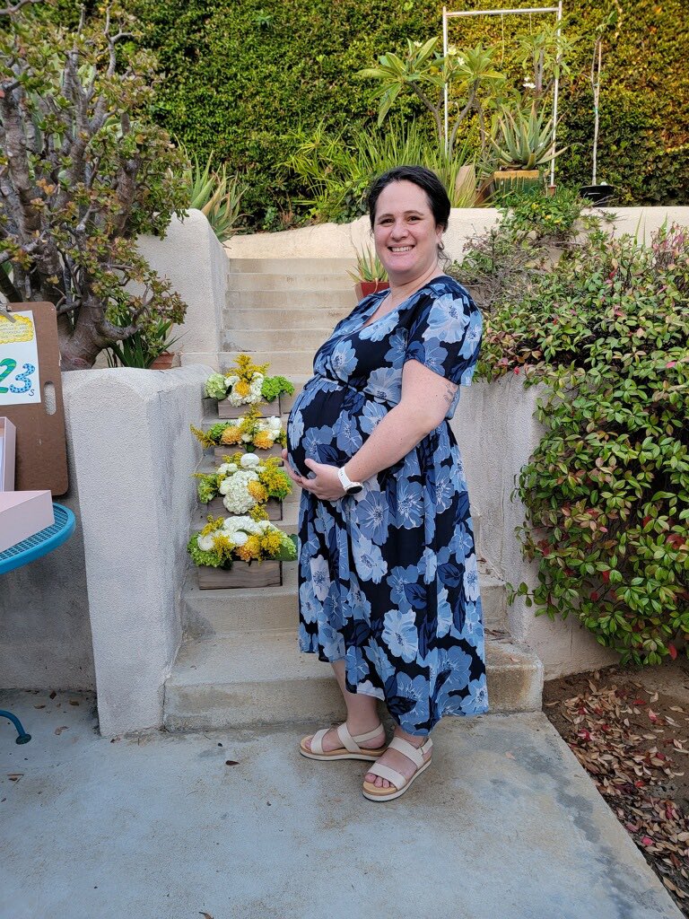 Hanna J. Sender tweet media