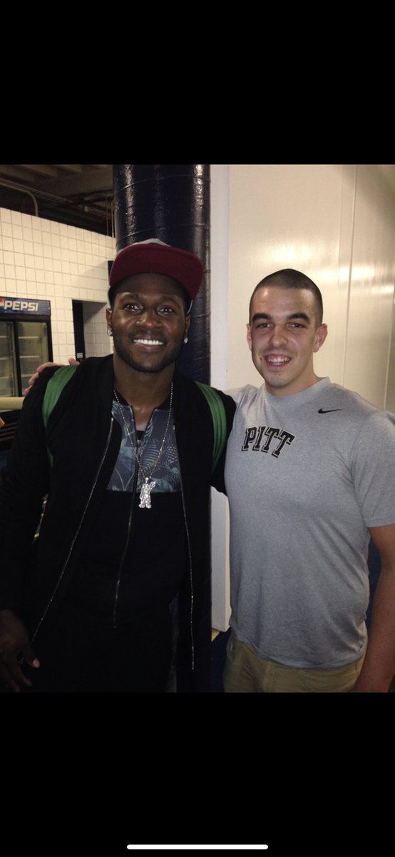 TimFoley36's tweet photo. ⁦@AB84⁩ Pittsburgh reunion?? https://t.co/L1B3FWVK4y
