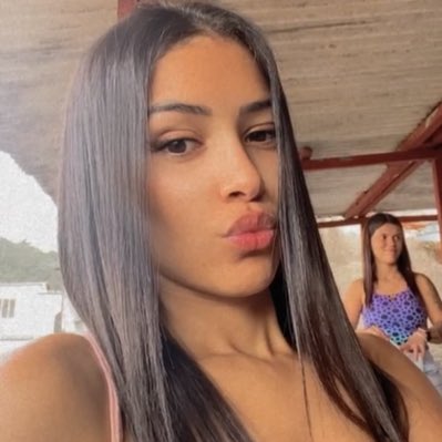 crbmila's tweet photo. #NovaFotoDePerfil https://t.co/Tiom7p7nGy