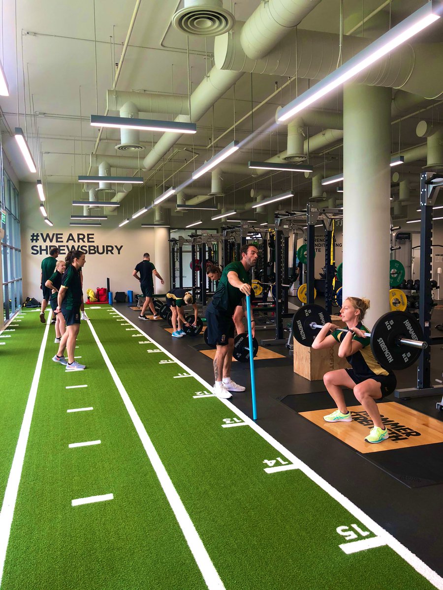 itradcliffe's tweet image. Always the best CPD - In-house Olympic lifting CPD with @Strength_Nause and the PE team! #WeAreShrewsbury