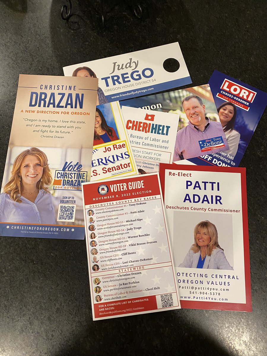 grahamcansleep's tweet photo. Got this handy care package from the Deschutes Republicans to remind me exactly who not to vote for. Not one of these pamphlets mentions reproductive rights or gun safety measures. #VoteBlueIn2022 #ReproductiveRights #GunControlNow #everyvotecounts https://t.co/IdJduUCqwa