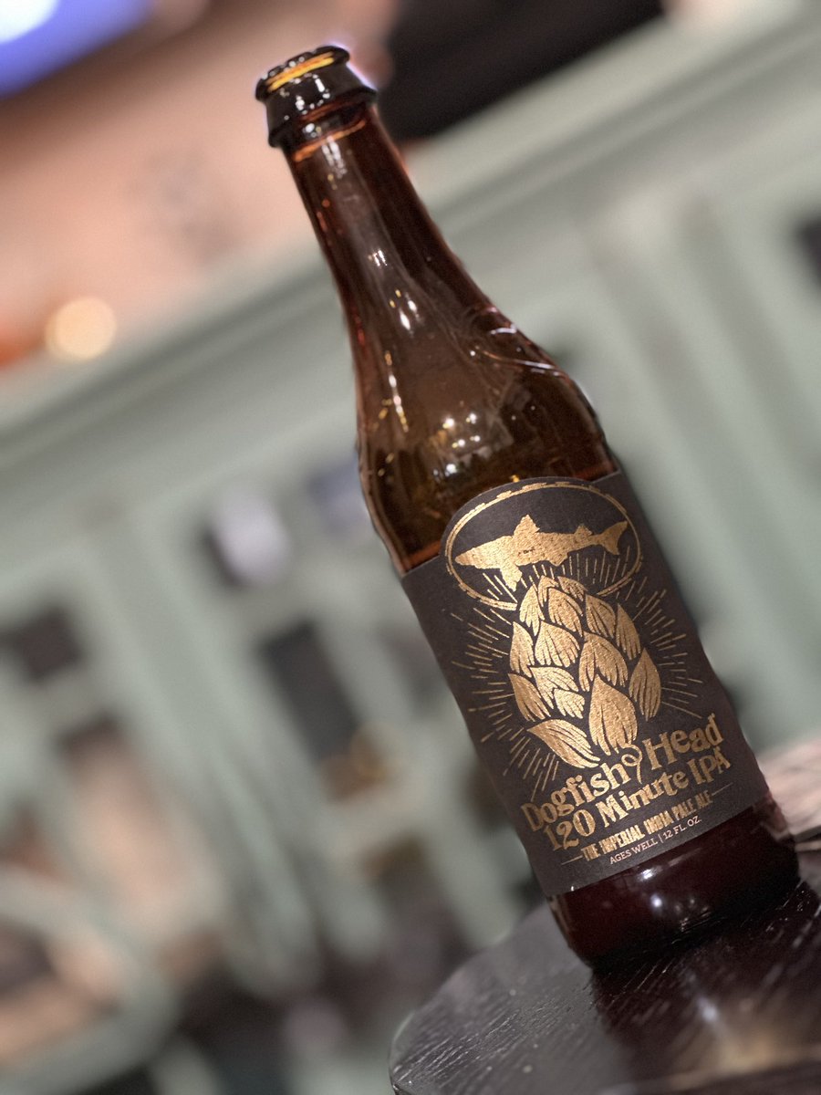 isaactaylor's tweet photo. This is deserved tonight #dogfishhead #120min #goldstandard #ipasnob #hops #CraftBeer #craftbrew #flyeaglesfly #GoBirds #southflorida #broward #BIRDS #GoBirds #EaglesNation #PHI https://t.co/P5ieFVGtuN