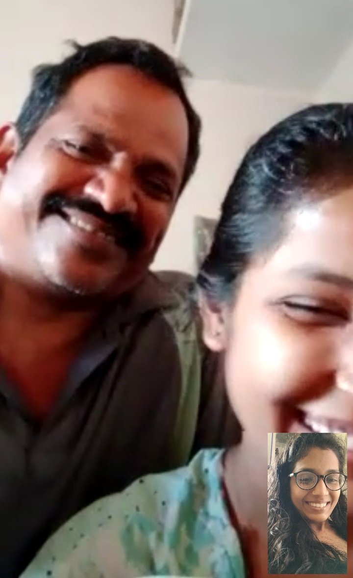 एक दुनिया है,जो समझाने से भी नही समझती । एक "PAPA"है,जो बिना बोले ही,सब कुछ समझ लेते है ।।❤️🥀